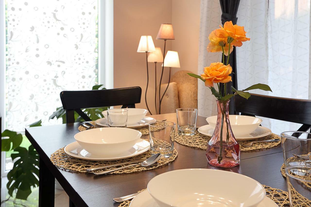 Townhouse On Budapest Border Budaörs Екстериор снимка