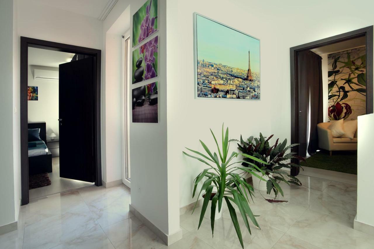 Townhouse On Budapest Border Budaörs Екстериор снимка