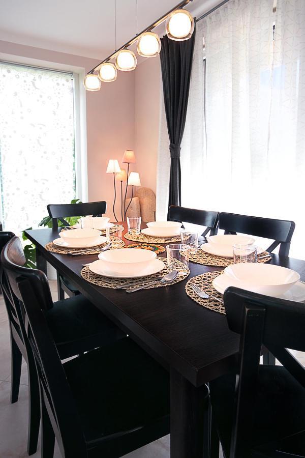 Townhouse On Budapest Border Budaörs Екстериор снимка