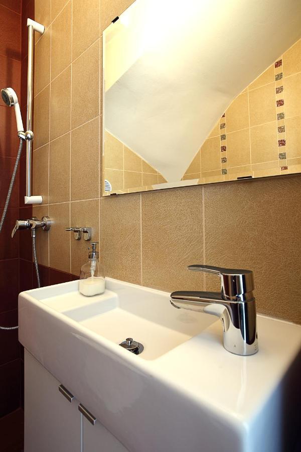 Townhouse On Budapest Border Budaörs Екстериор снимка